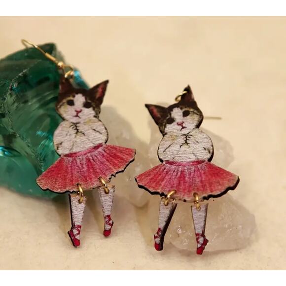 Little Ballet Cat in Tutu Wooden Hand Drawn Painted Earrings Kitschy NWT - Picture 3 of 6